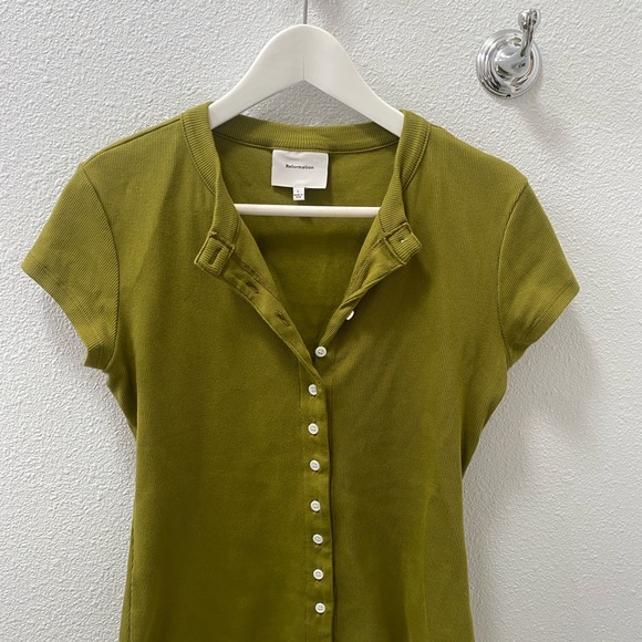 Reformation RaelynnButton-Up Women's Top - Picture 3 of 4